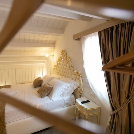Ca' Vittoria Boutique House Apartsuite Chioggia Buitenkant foto