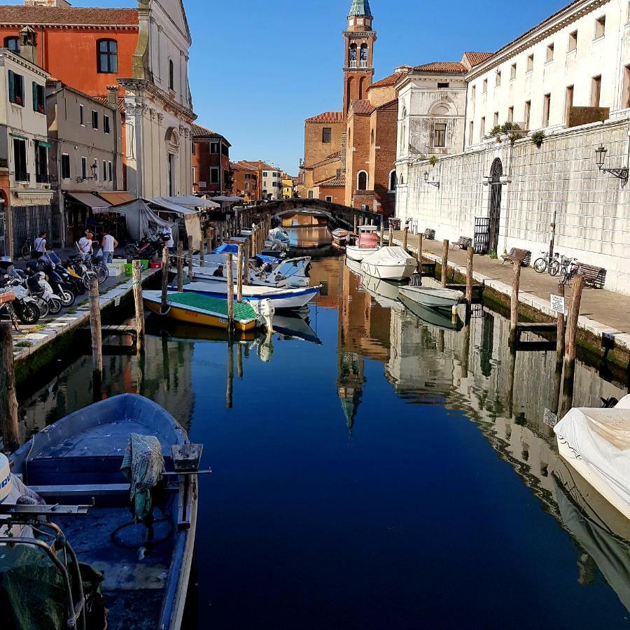 Ca' Vittoria Boutique House Apartsuite Chioggia Buitenkant foto