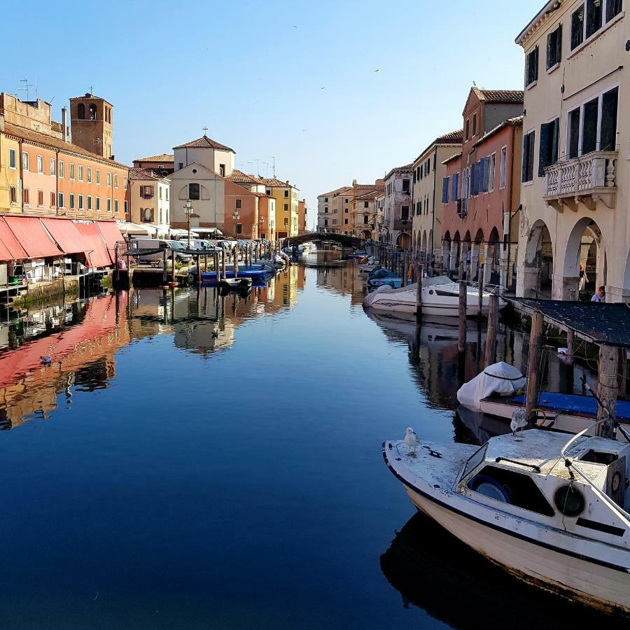 Ca' Vittoria Boutique House Apartsuite Chioggia Buitenkant foto