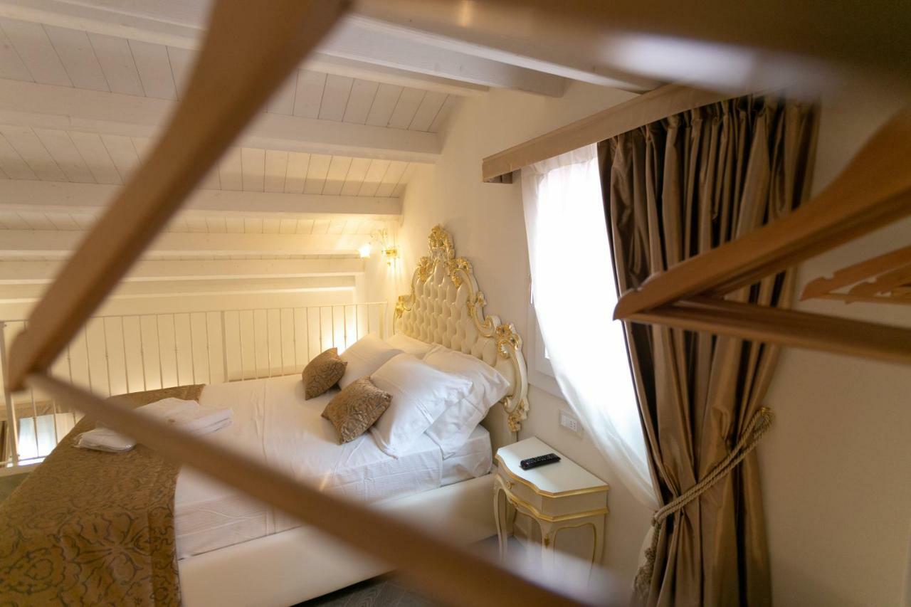 Ca' Vittoria Boutique House Apartsuite Chioggia Buitenkant foto
