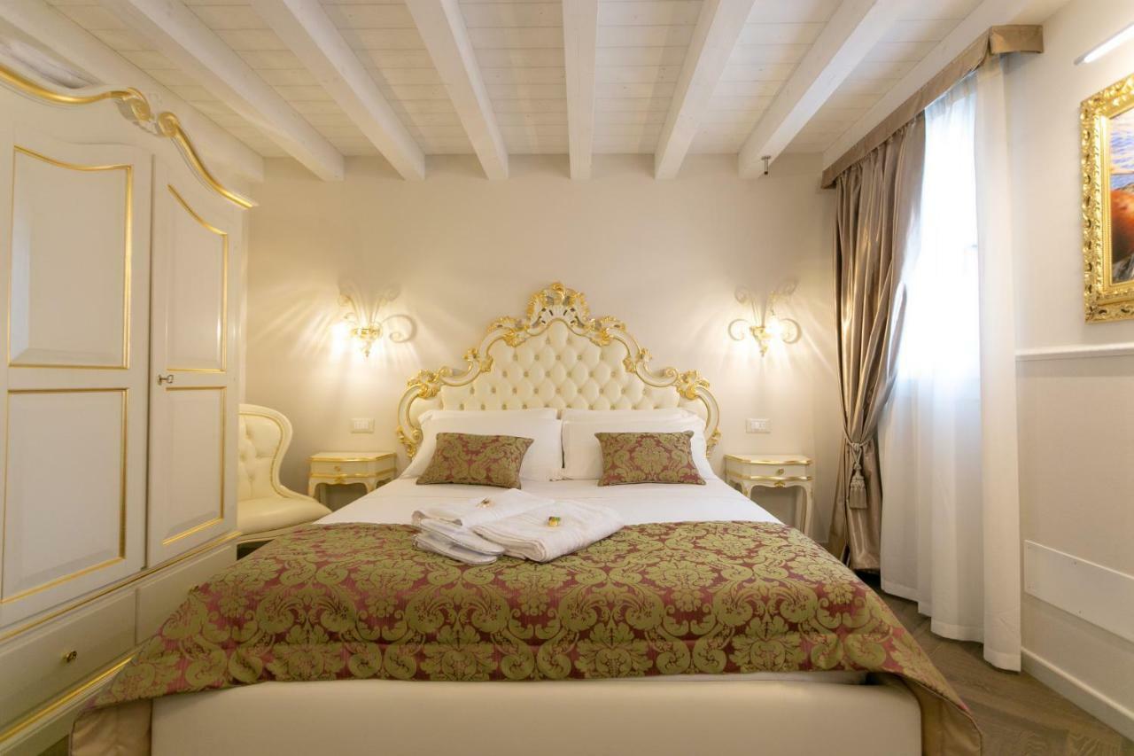Ca' Vittoria Boutique House Apartsuite Chioggia Buitenkant foto