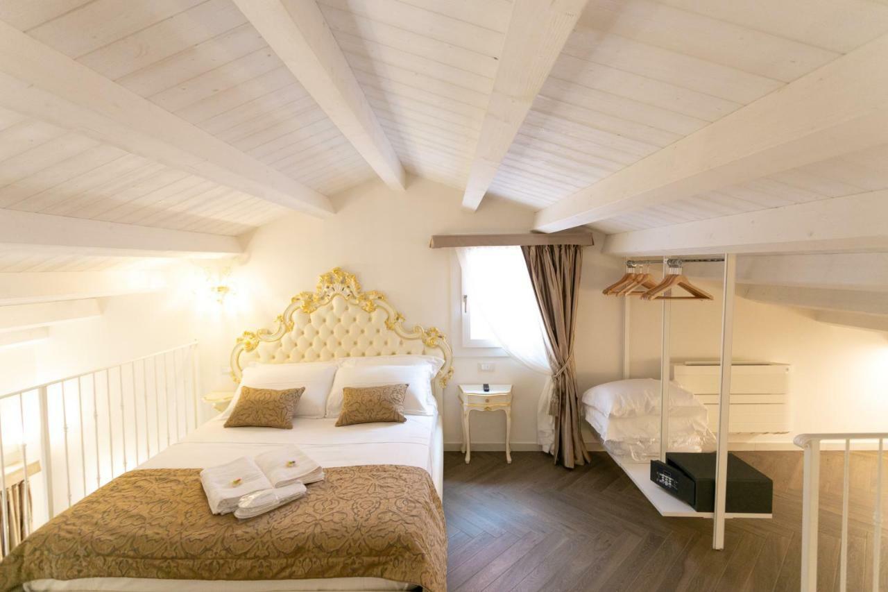 Ca' Vittoria Boutique House Apartsuite Chioggia Buitenkant foto