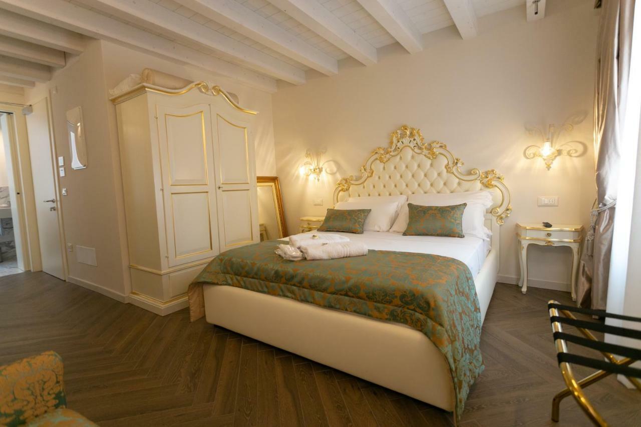 Ca' Vittoria Boutique House Apartsuite Chioggia Buitenkant foto