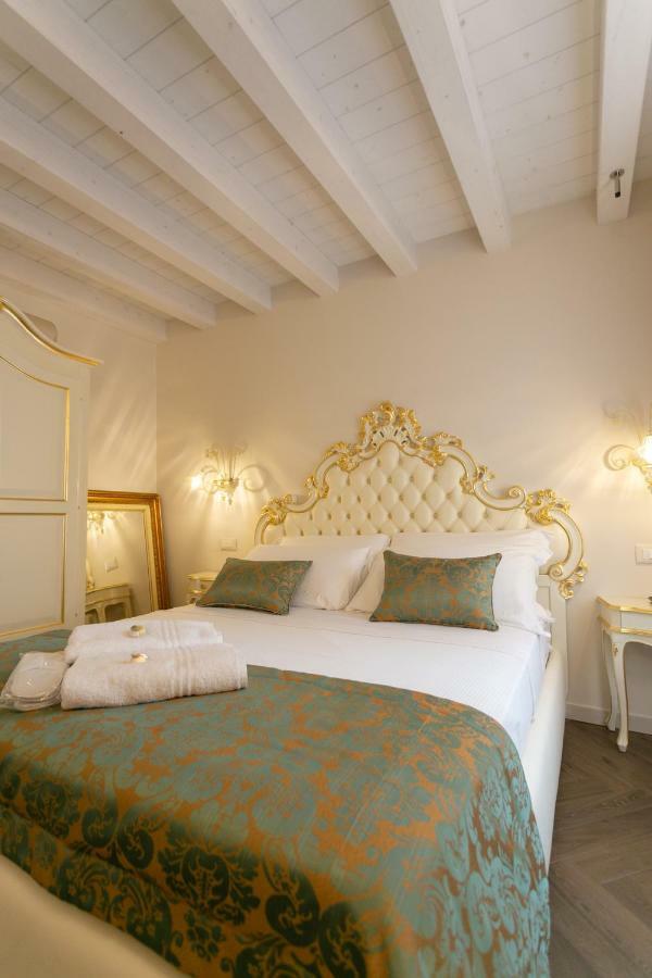 Ca' Vittoria Boutique House Apartsuite Chioggia Buitenkant foto