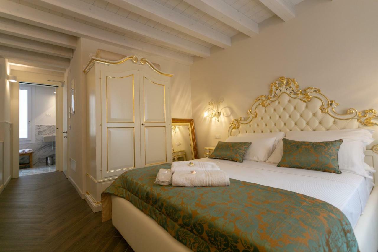 Ca' Vittoria Boutique House Apartsuite Chioggia Buitenkant foto